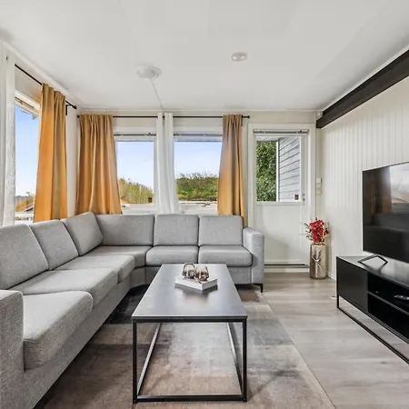 Séjour chez l'habitant Koselig Hus Med Fantastisk Utsikt I Bodø
