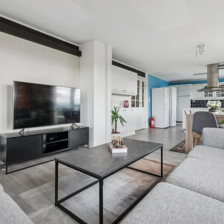 Koselig Hus Med Fantastisk Utsikt I Séjour chez l'habitant *