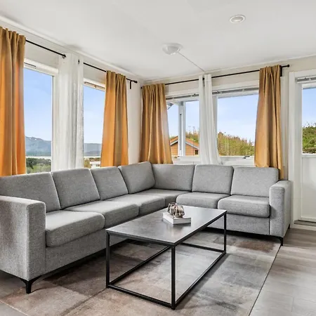 בית אירוח Koselig Hus Med Fantastisk Utsikt I