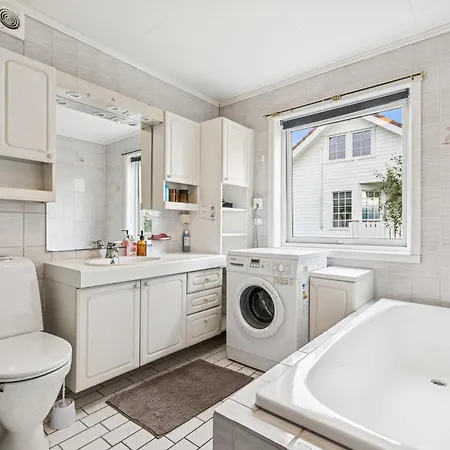 Koselig Hus Med Fantastisk Utsikt I * בודו