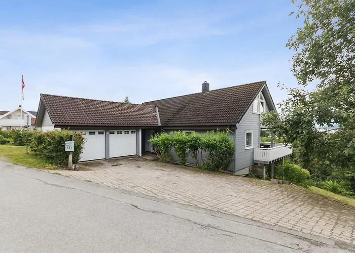 民宿 Koselig Hus Med Fantastisk Utsikt I 波多